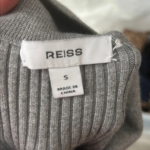 Reiss Grey Ribbed Knit Polo Top Button Front Long Sleeve Size S - Picture 2 of 11